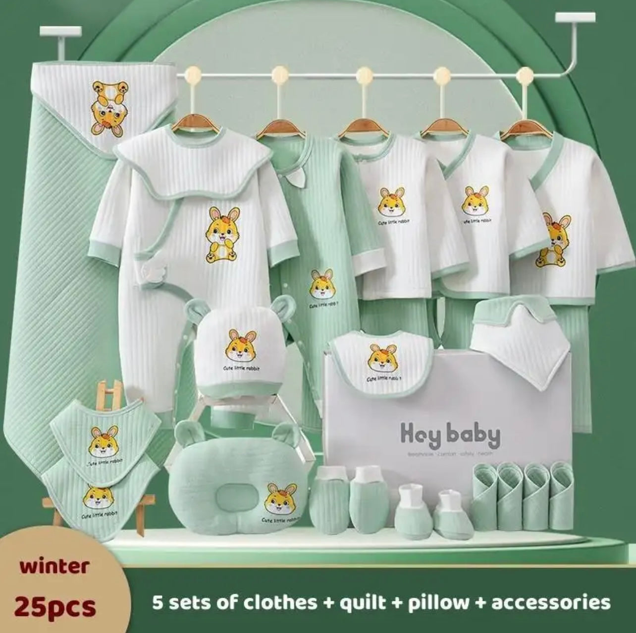 Coffret vêtements personnalisé pour bébé 