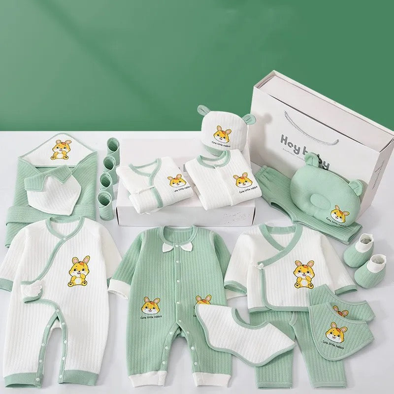Coffret vêtements personnalisé pour bébé 
